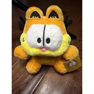 Garfield Plush New With tags